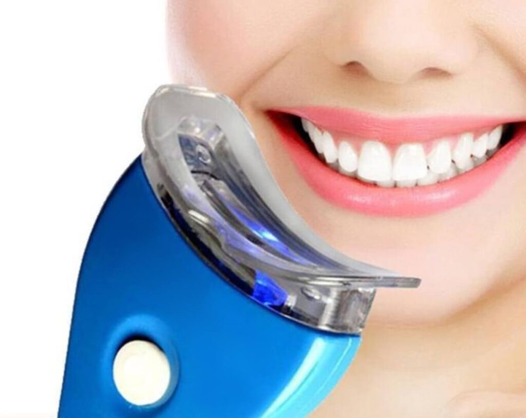 led sada na bělení zubů